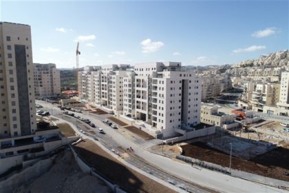 שמעון הר חומה