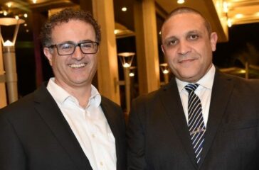 מסילתי עם אוהד עייני השמאי הממשלתי צלם מרסלו אילת (1125 x 750) מסילתי עם אוהד עייני השמאי הממשלתי צלם מרסלו אילת (1125 x 750)