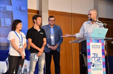 - מנכל משרד הבינוי והשיכון חגי רזניק- ערן רולס - צילום - ששון תירם - Copy - מנכל משרד הבינוי והשיכון חגי רזניק- ערן רולס - צילום - ששון תירם - Copy